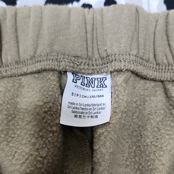 PINK Victoria's Secret Khaki Lounge Set - Picture 6 of 7